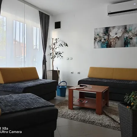 Apartment Predah *